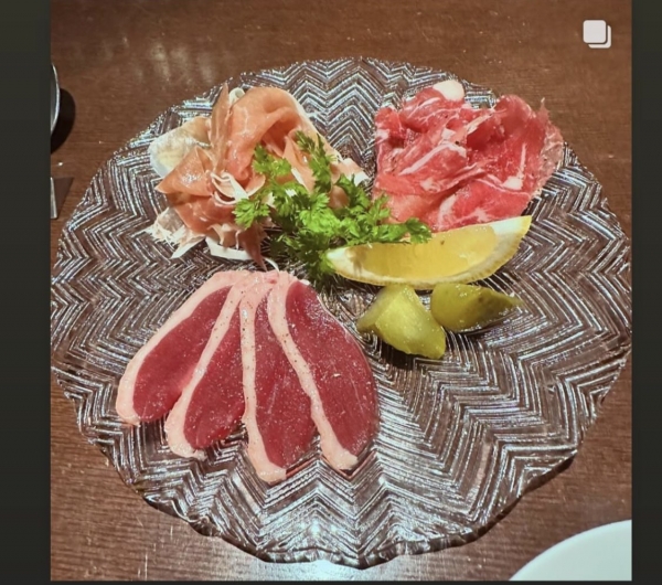 生ハム盛り合わせ