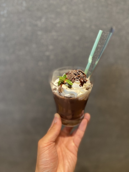 チョコ
